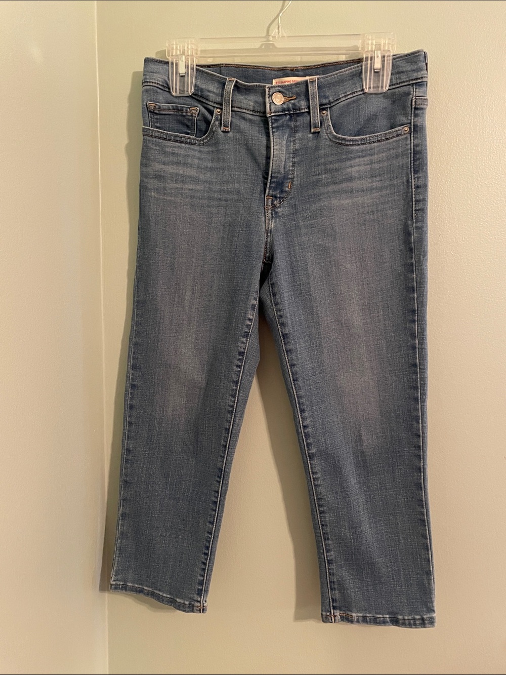 Levi's 311 Shaping Skinny Capri - Light Blue Wash